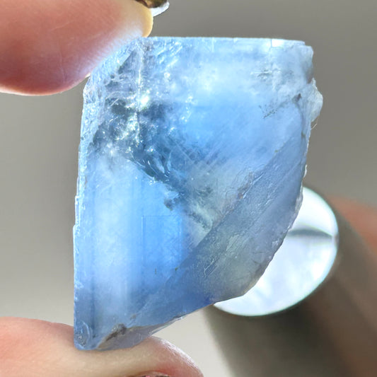 #4 Blue Tri Colour Fluorite from La Barre Mine, Puy-de-Dôme, Auvergne-Rhône-Alpes, France 🇫🇷 Old Stock