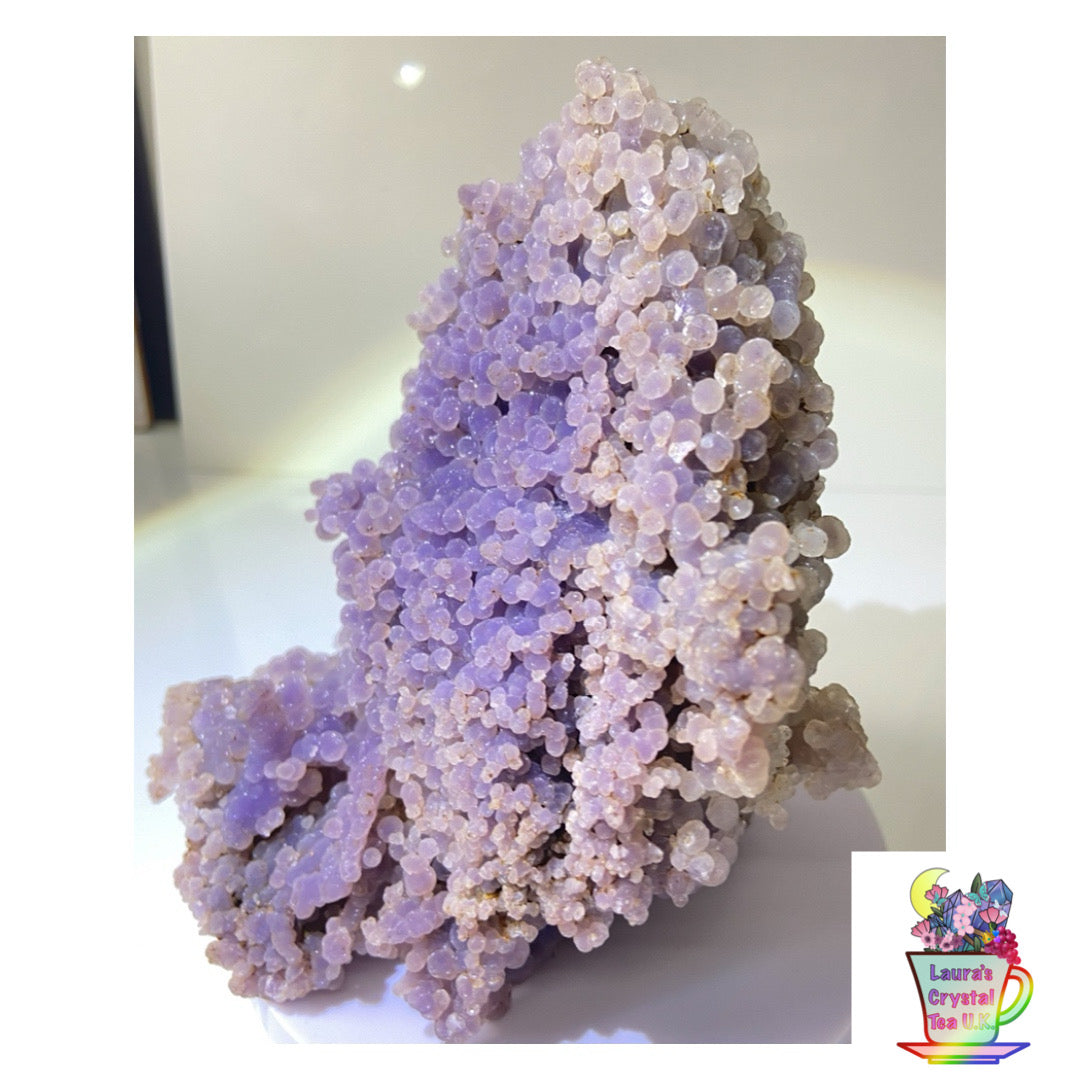 #1 Rare 1.3 kilo Grape 🍇 Agate Top Quality Supersized Specimen 🇮🇩 Rare Purple & White