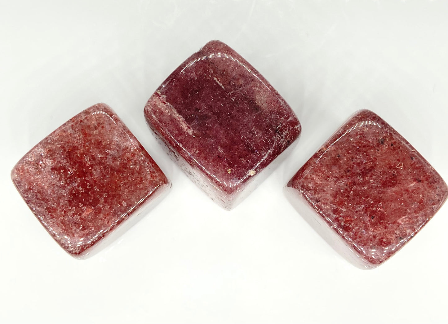 Strawberry Quartz/ Dragons Blood/ Light Smokey Quartz Cubes 🇨🇳🇲🇬🇧🇷 Pick Your Cube