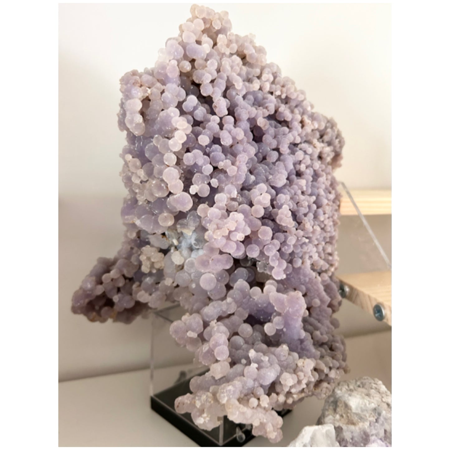 #1 Rare 1.3 kilo Grape 🍇 Agate Top Quality Supersized Specimen 🇮🇩 Rare Purple & White