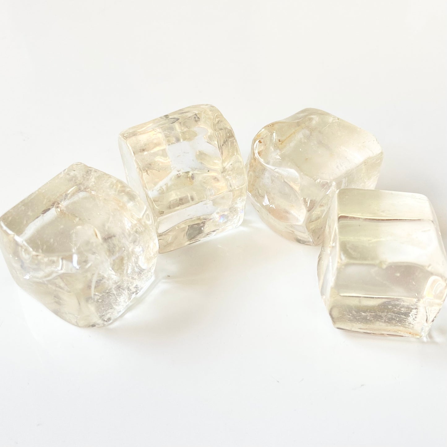 Strawberry Quartz/ Dragons Blood/ Light Smokey Quartz Cubes 🇨🇳🇲🇬🇧🇷 Pick Your Cube